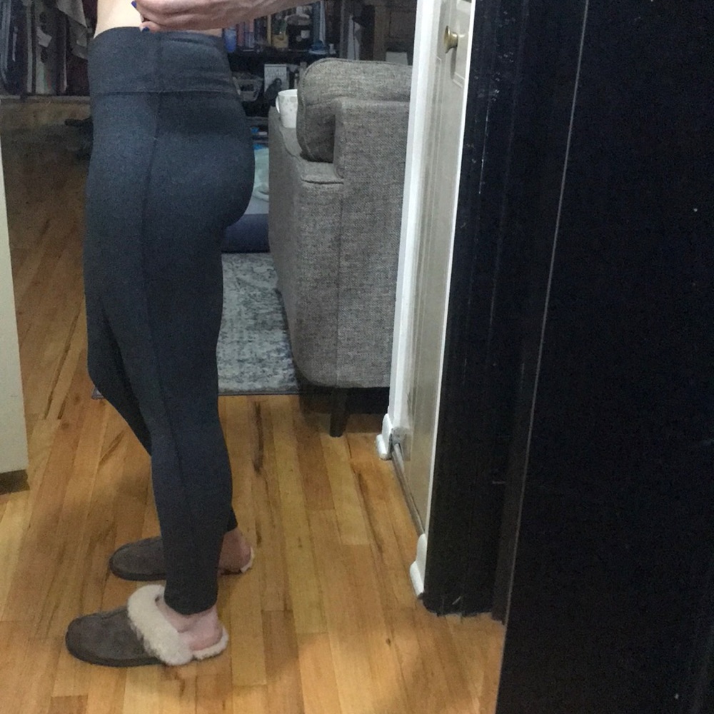 TNA grey low rised leggings